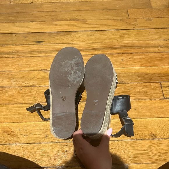 Steve Madden Black And White Zebra Plaform Sandal - Picture 4 of 6